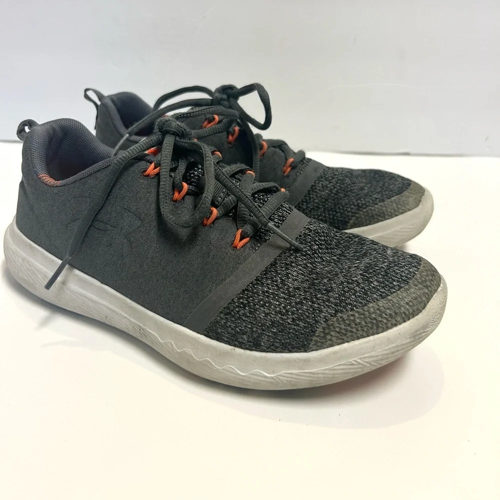 Under Armour Boys Sneakers Sz 6 Youth Gray/orange Charged 24/7 Running Shoe